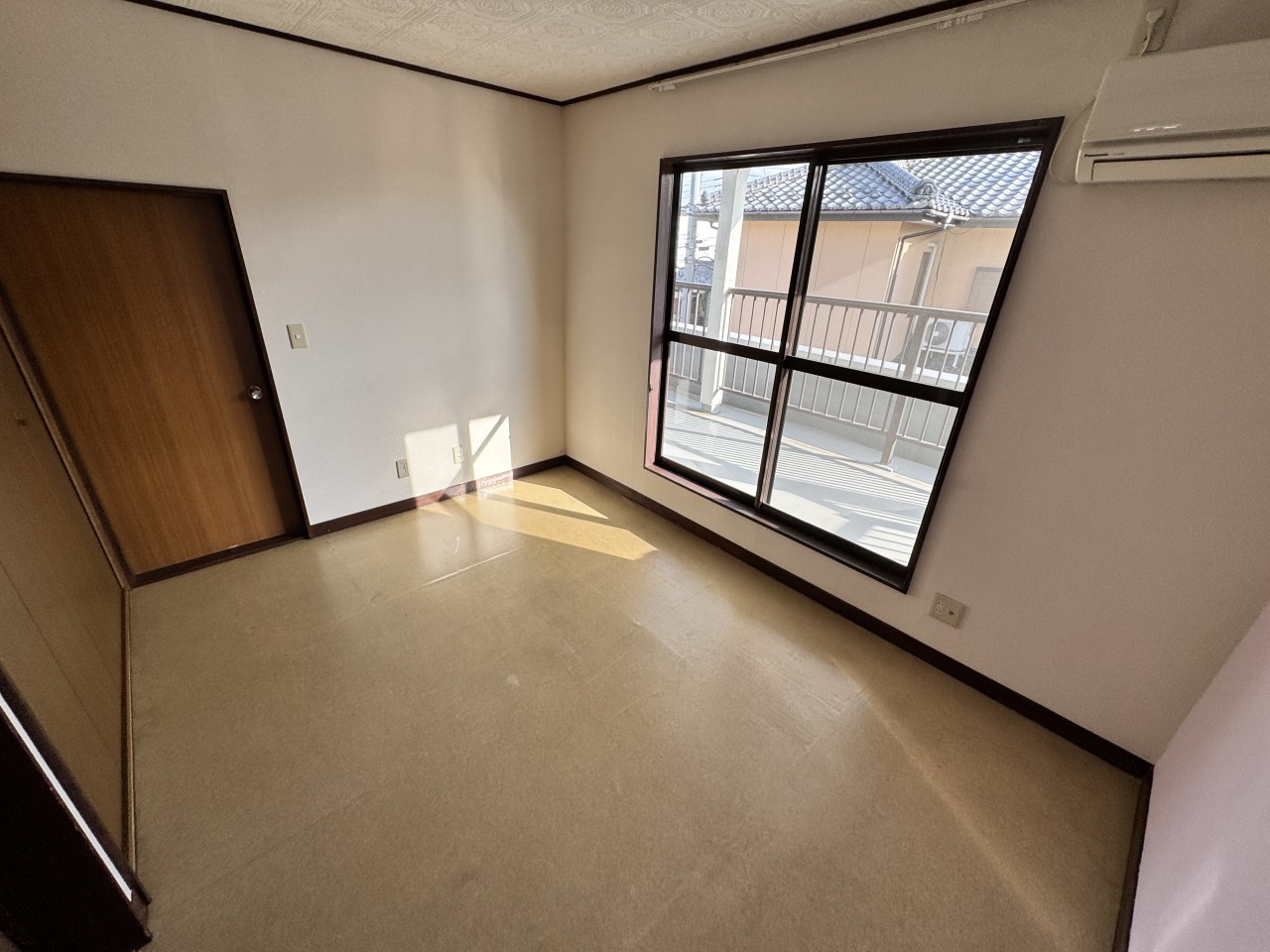 ２階洋室（6帖）｜子ども部屋としても快適な広さを確保しています