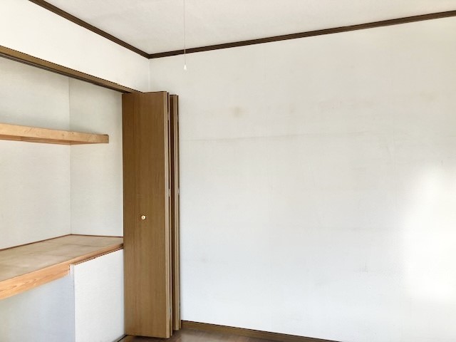 ◆2階 6.5帖 洋室｜明るく清潔感のある洋室は、寝室や子ども部屋にぴったりです