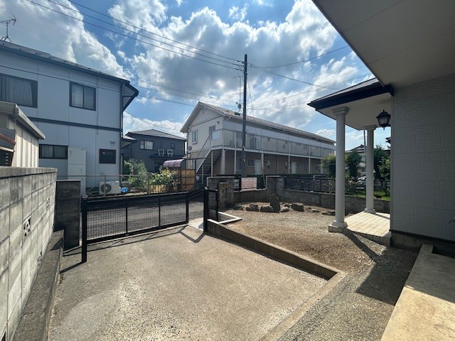 ◆駐車場｜ゲート付きで安心！