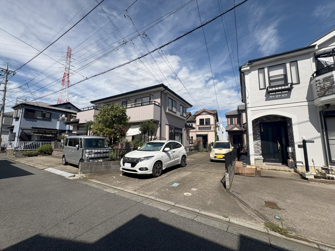 通りから入ったところにあるので車も少なく、小さなお子様がいても安心♪