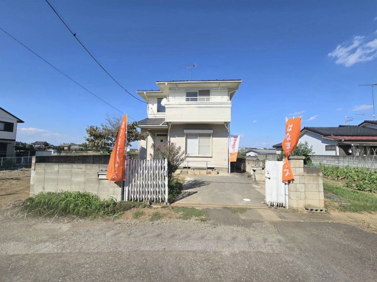 落ち着いた住宅街の一角に位置し、静かな暮らしを求める方におすすめです