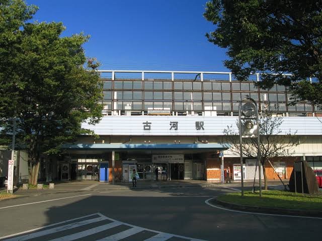 古河駅(1600m)-