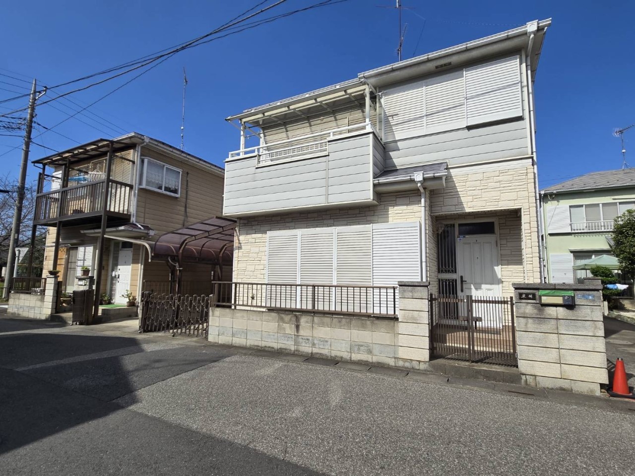 落ち着いた住宅街の一角に位置し、静かな暮らしを求める方におすすめです