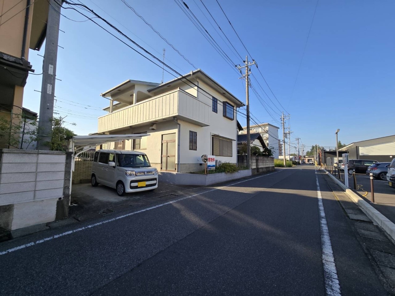 小中学校まで徒歩１５分圏内で安心♪