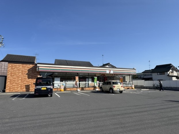 セブンイレブン久喜栗橋東1丁目店(400m)-