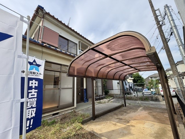 ◆外観｜カーポート付きなので、雨の日でも濡れることなく快適。紫外線から大切なお車を守ります！