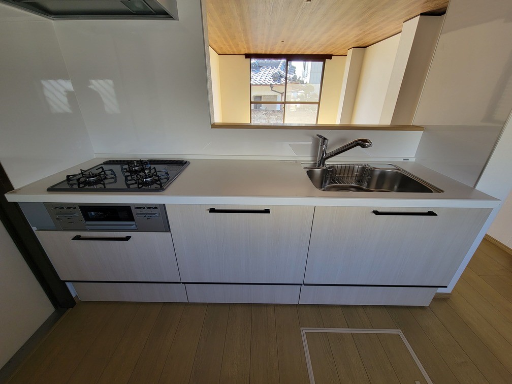 ◆キッチン｜収納力があり横に並んでも作業しやすいキッチン♪