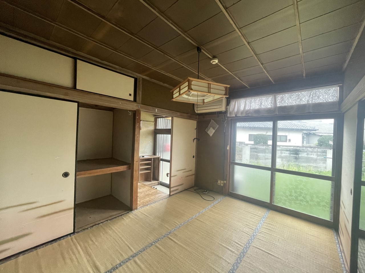 大きな掃き出し窓で開放感がGOOD！
