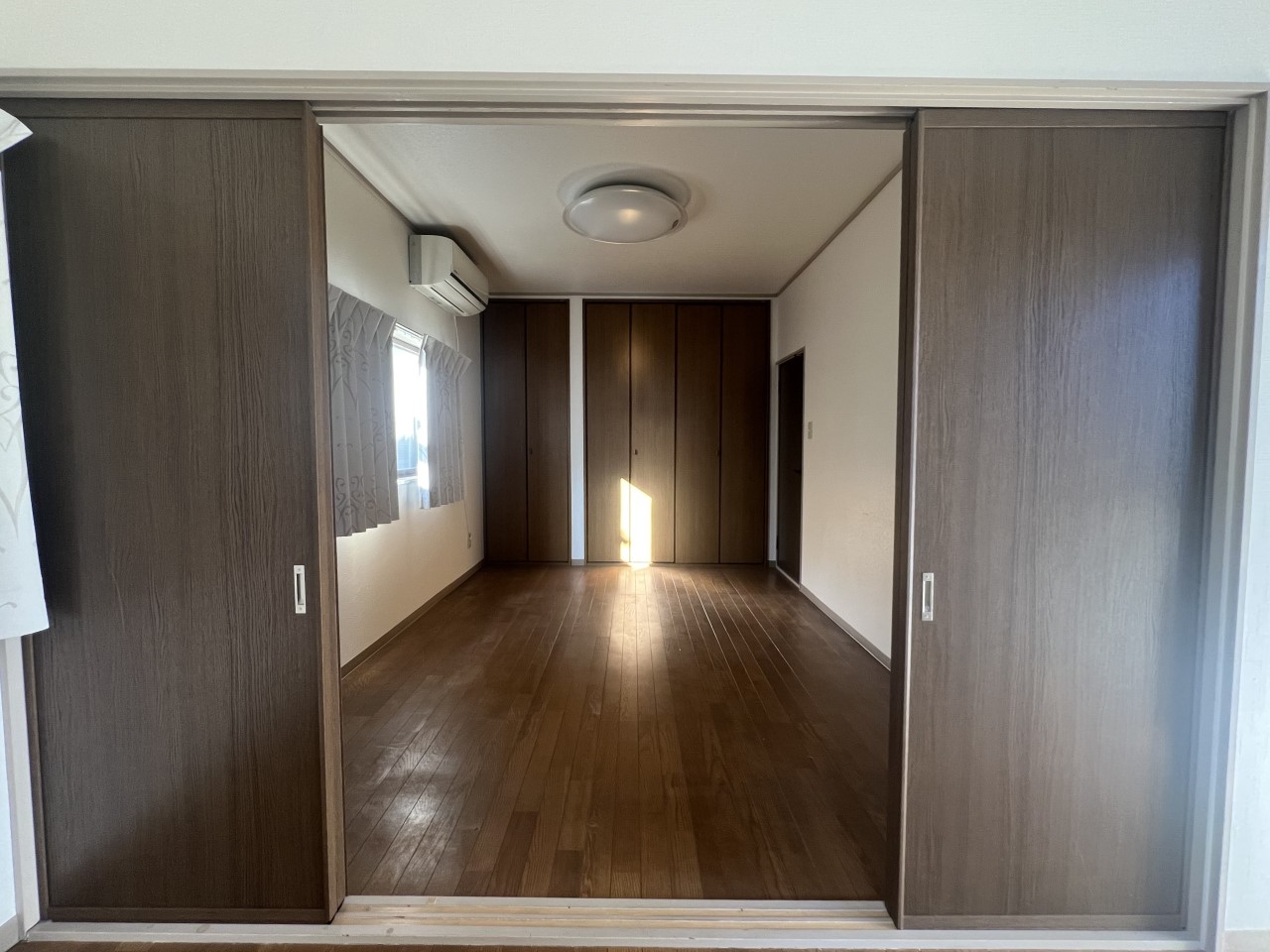 2階南東側洋室｜子ども部屋としても快適な広さを確保しています