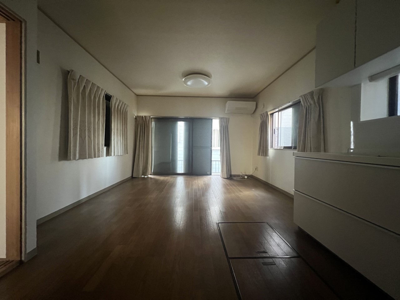 キッチンからリビング全体まで見渡せるので、家事をしながらお子様を見守れます