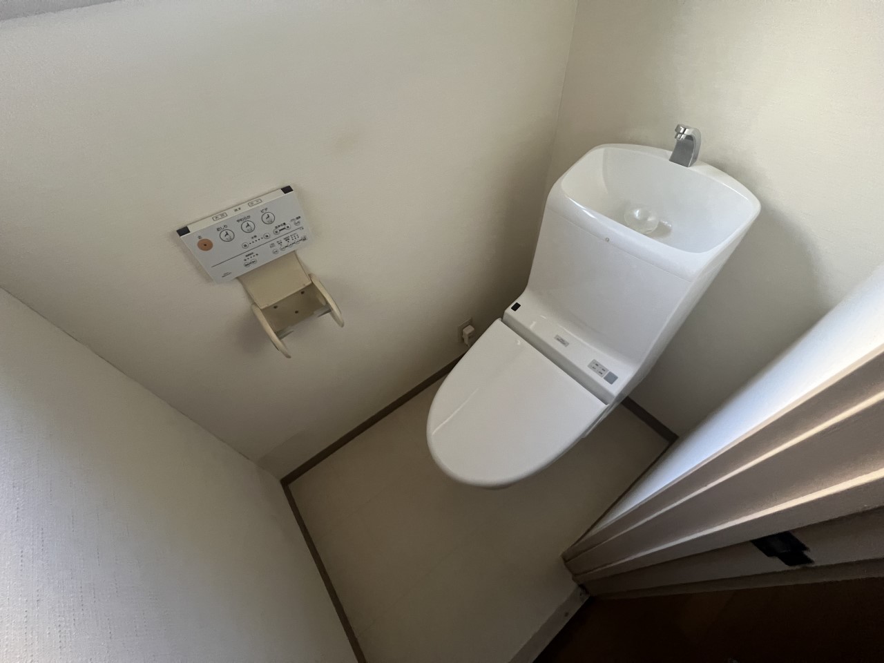 清潔感のある1階トイレ♪