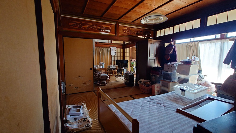 １階和室｜片方は居間、片方は寝室としても使える２つの和室♪※残置物は売主撤去