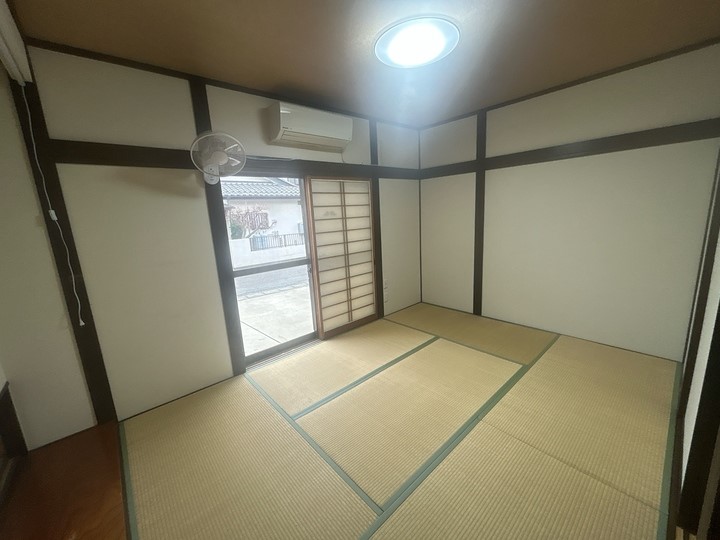 【和室】畳の香りに包まれる穏やかな和の暮らし♪※2026年3月撮影