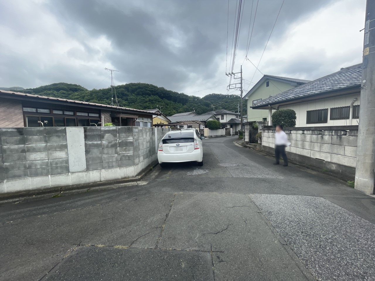 ◆前面道路｜幅６ｍあり駐車もラクラク♪