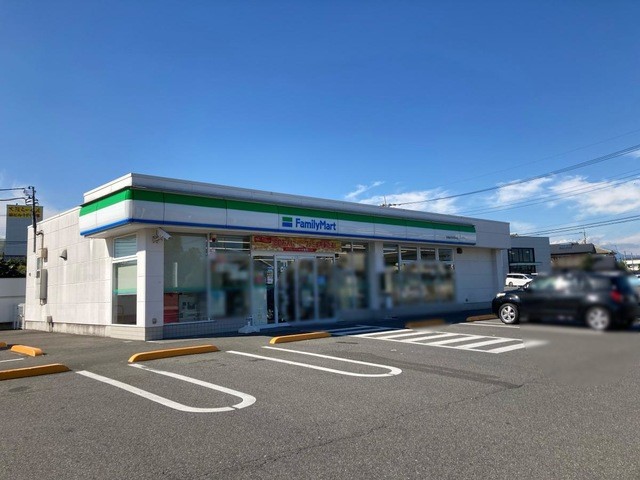 ファミリーマート前橋総社町高井店(1133m)-