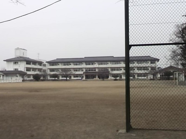 館林市立美園小学校(980m)-