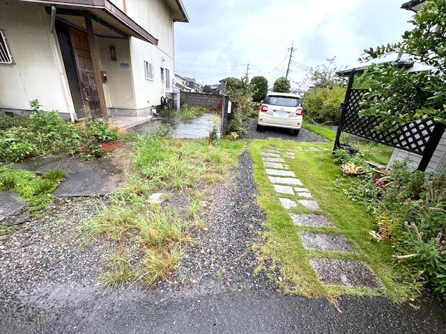 敷地内駐車2台可能！