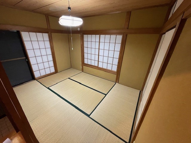 ◆和室6帖｜ご夫婦の寝室、客間にも使える1階の独立した和室♪