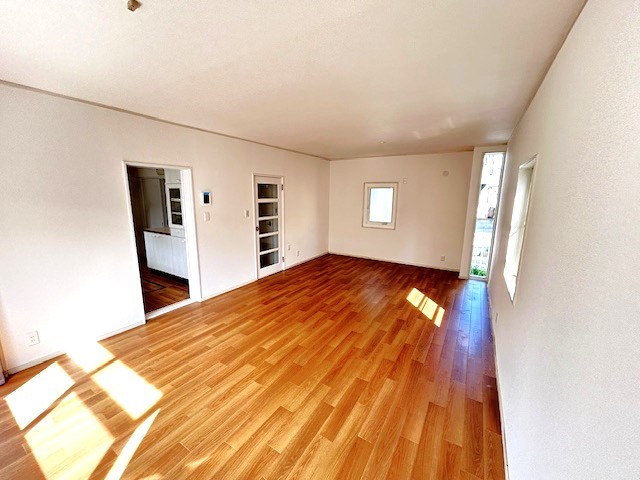 ◆リビング（リフォーム後写真）｜ひろびろ空間です♪