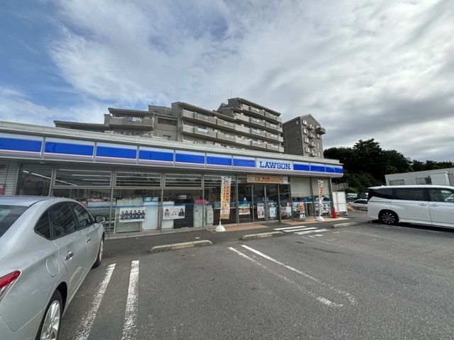 ローソン取手西二丁目店(700m)-（徒歩約9分）