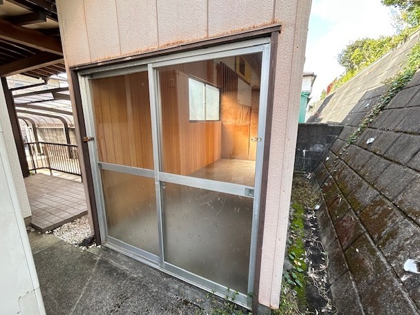 ◆外観｜物置もあるため、大きい荷物も収納することできます！