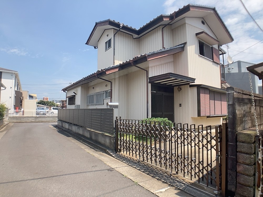 ◆外観｜敷地北側からも出入り可能！こちらも門扉付きです♪