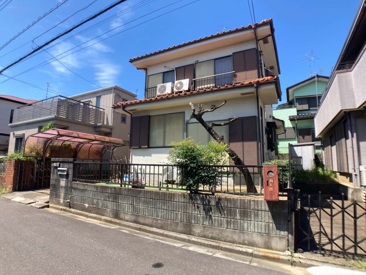 前面道路が6mあるので、駐車が苦手な方でも安心です◎