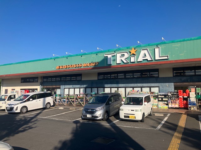 ネバフッドマーケットトライアル牛久店(550m)-