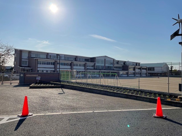 土浦市立都和小学校(1100m)-