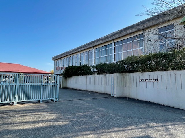 土浦市立都和中学校(1100m)-