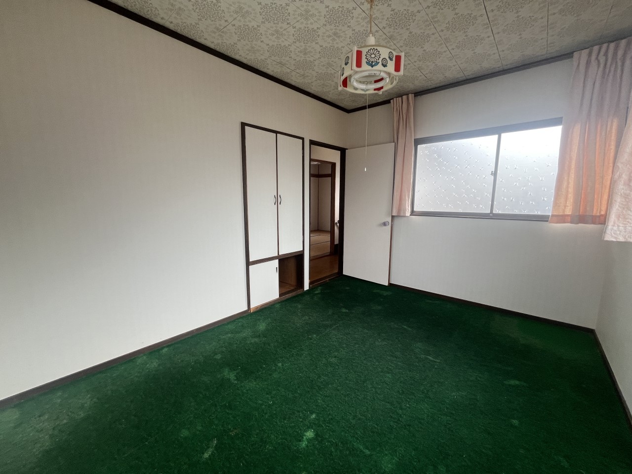 お子様の勉強スペースやパパママのワークスペースなど、マルチに使えて便利なお部屋。