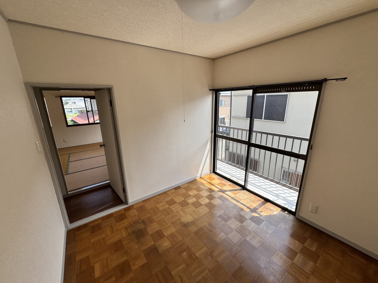 ◆2階洋室｜時代に合わせて使い方が変化するお部屋です。