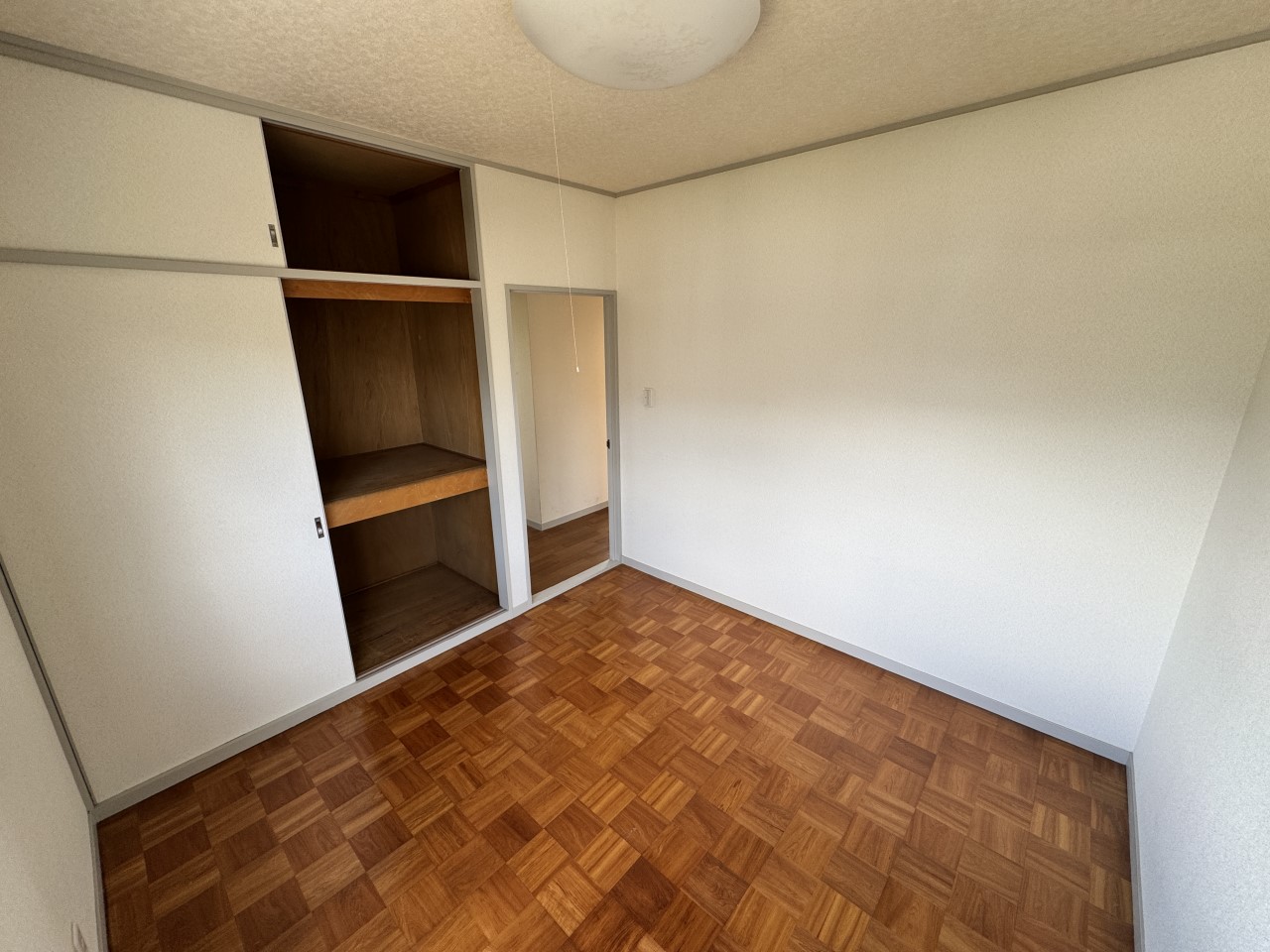 ◆2階洋室｜5LDKの住まいは新しい時代のさまざまなライフスタイルに対応することができます。ご家族1人ひとりの個性を大切に、伸びやかに暮らす願いが込められています。