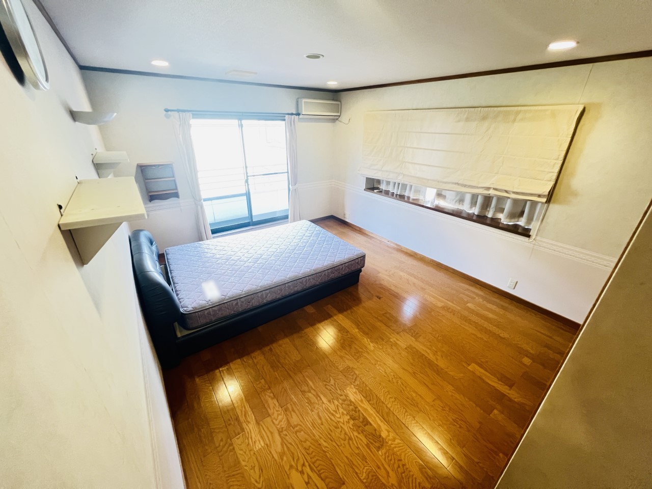◆2階洋室｜家族でゆったり時間を過ごせるお部屋です。