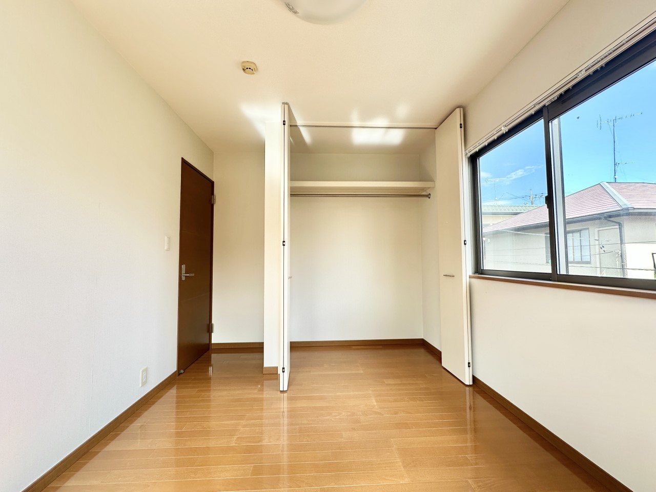 ◆2階洋室｜時代に合わせて使い方が変化するお部屋です。