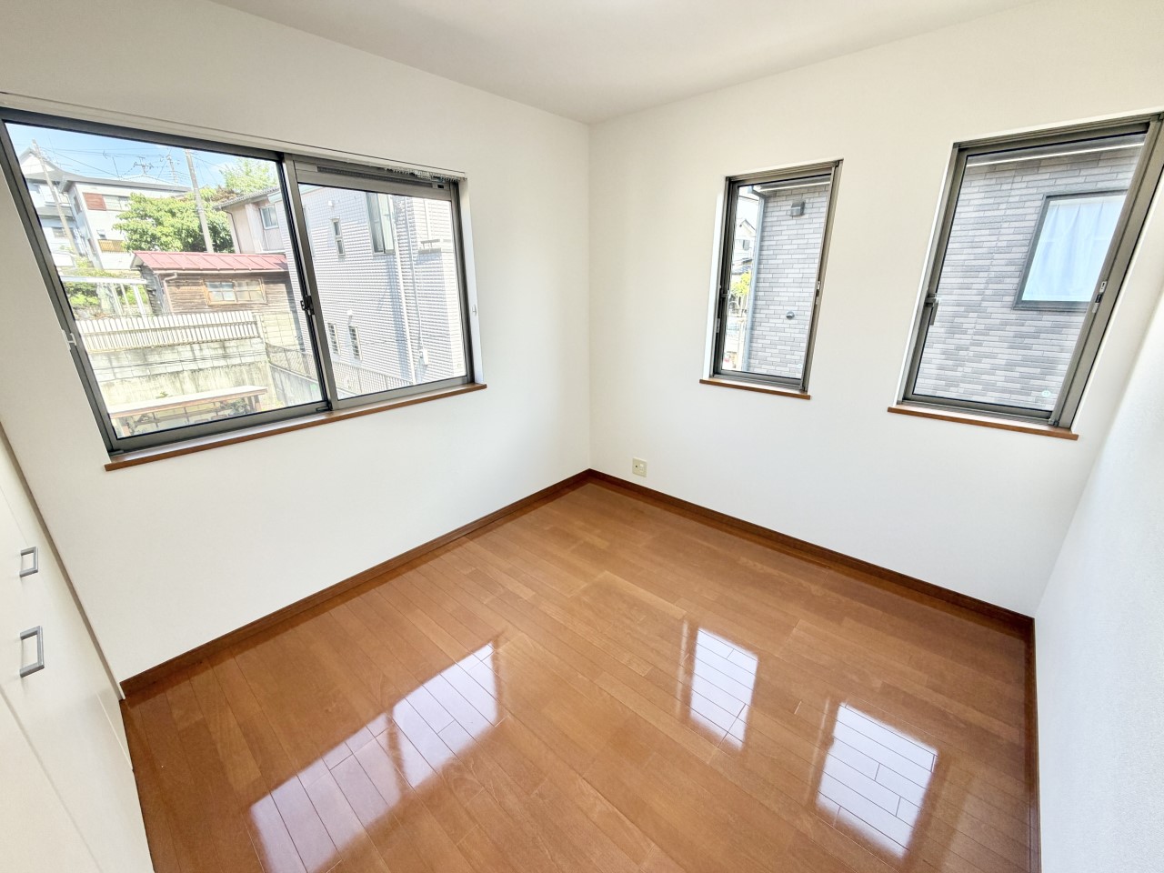 ◆2階洋室（リフォーム後）｜家族でゆったり時間を過ごせるお部屋です。