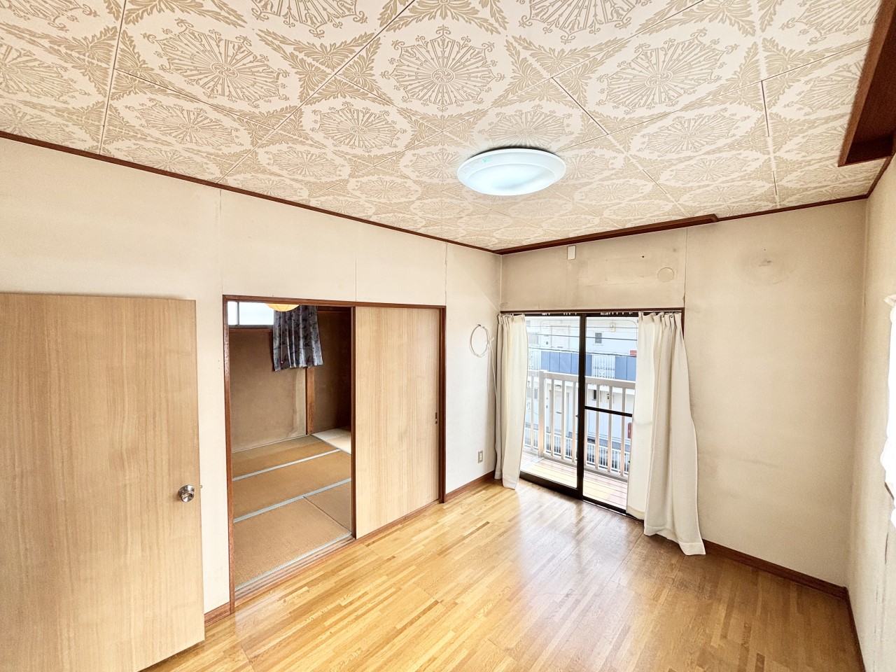 ◆2階洋室｜各々が空間を共有しながら、思い思いの時間も気兼ねなく過ごせる♪