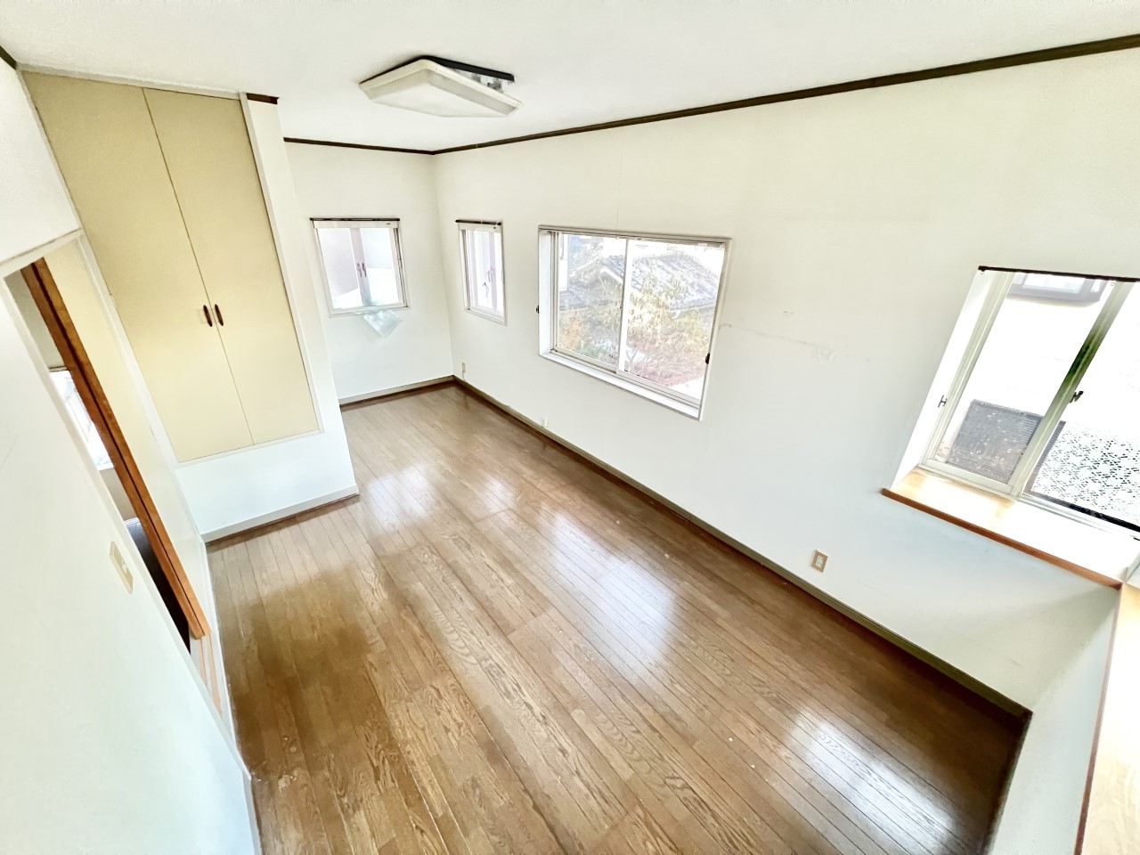 ◆2階洋室｜各々が空間を共有しながら、思い思いの時間も気兼ねなく過ごせる♪