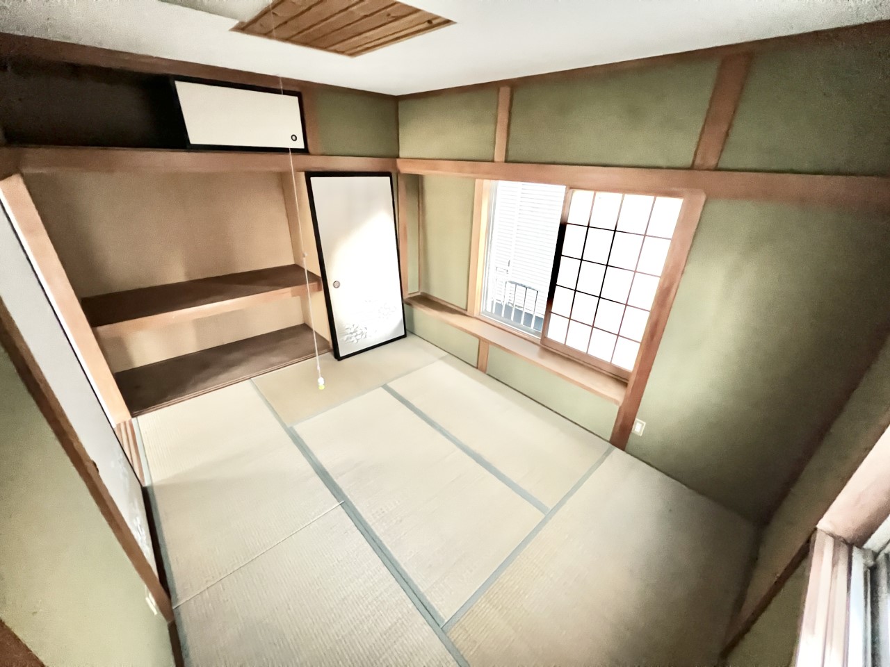 ◆2階和室｜寝室にもオススメです！日当たり良好♪