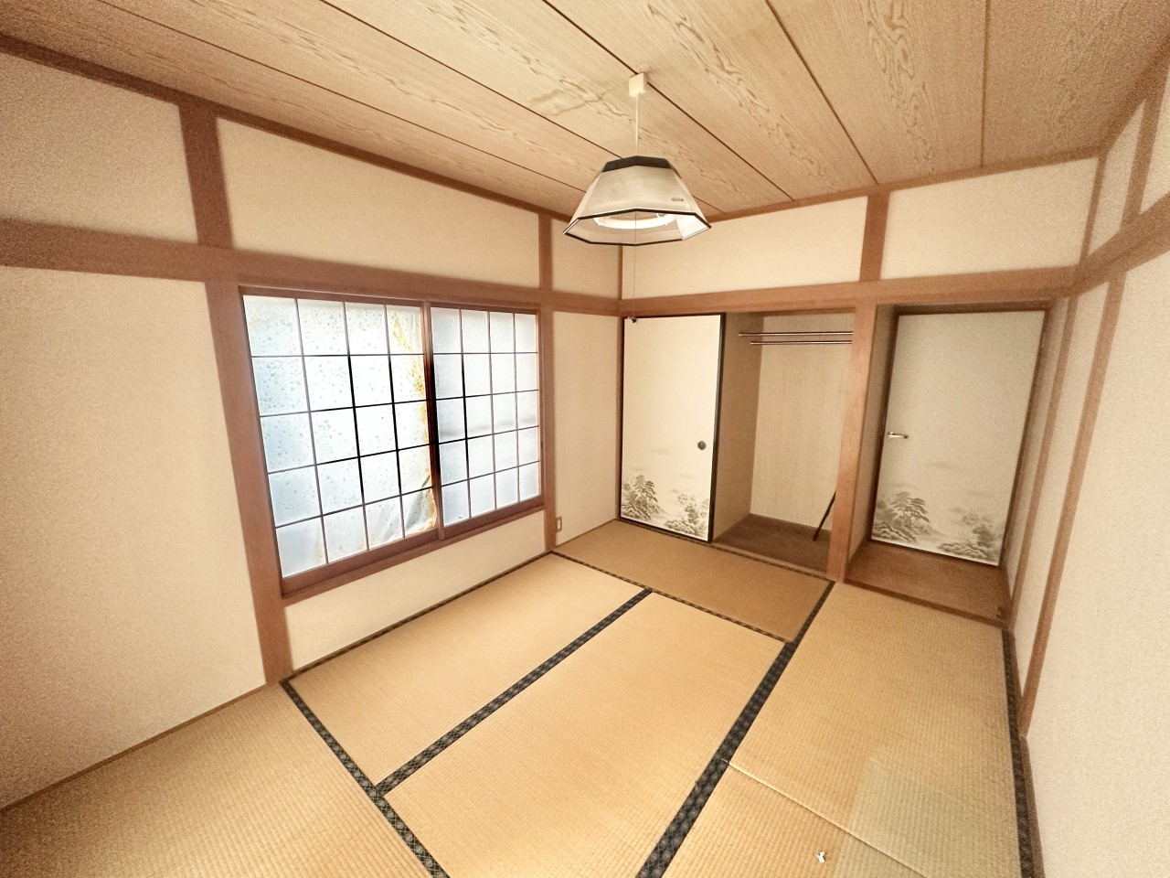 ◆1階和室｜客間やリビングの延長としても最適です◎