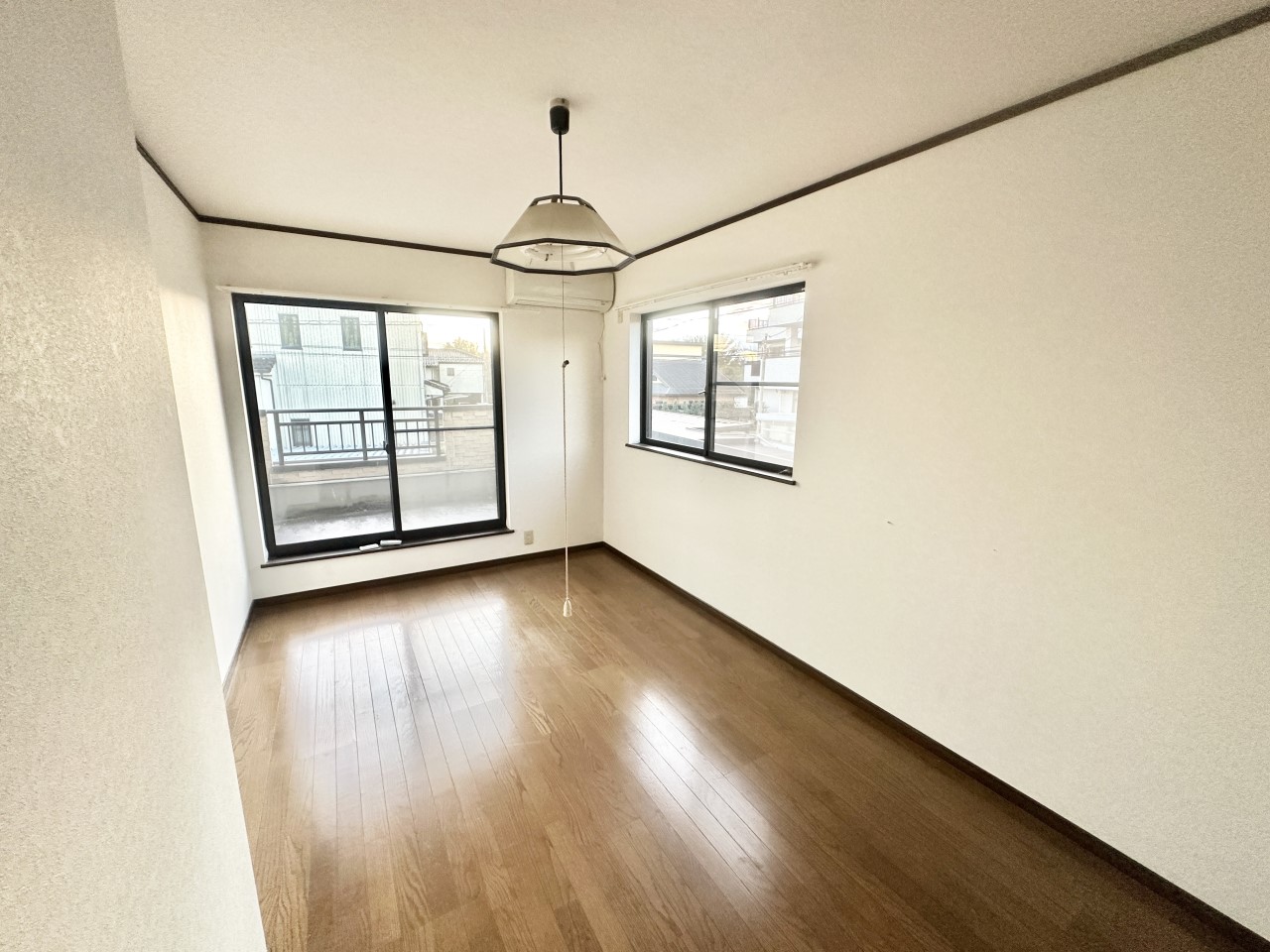 ◆2階洋室｜お子様の一人部屋にピッタリな洋室。やっぱりお子さまはみんな『自分の部屋』には憧れを持ちます。そんな憧れのお部屋を持たせてあげられますね。