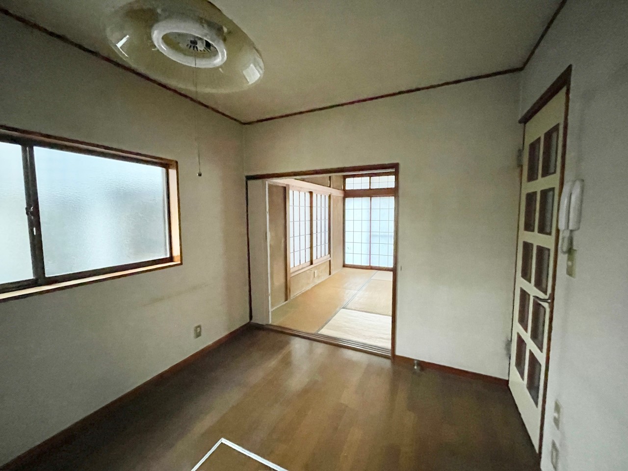 ◆ダイニング｜キッチンからダイニング全体まで見渡せるので、家事をしながらお子様を見守れます。