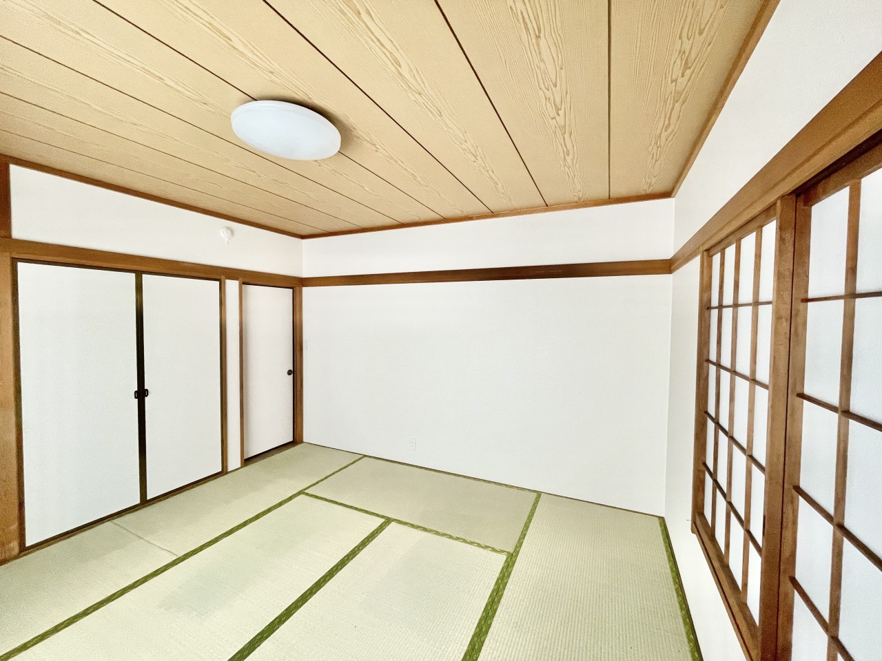 ◆1階和室｜最近の住宅は和室が減ってきていますが、やはり１部屋でも和室があると落ち着きますよね。