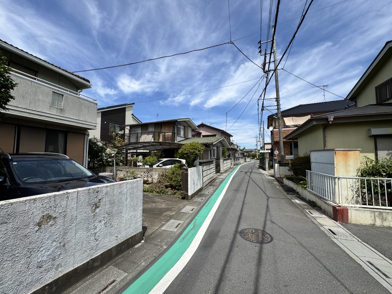 ◆前面道路｜前面道路は約4.2mあり、車通りが少ない為駐車が苦手な方でも安心です◎