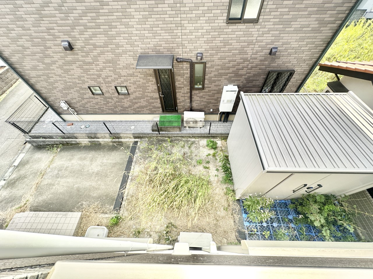 ◆お庭｜庭があればガーデニングや家庭菜園などが楽しめ、季節の花や野菜を育てることで四季の移ろいが豊かに感じられお子さまの食育にもつながります。