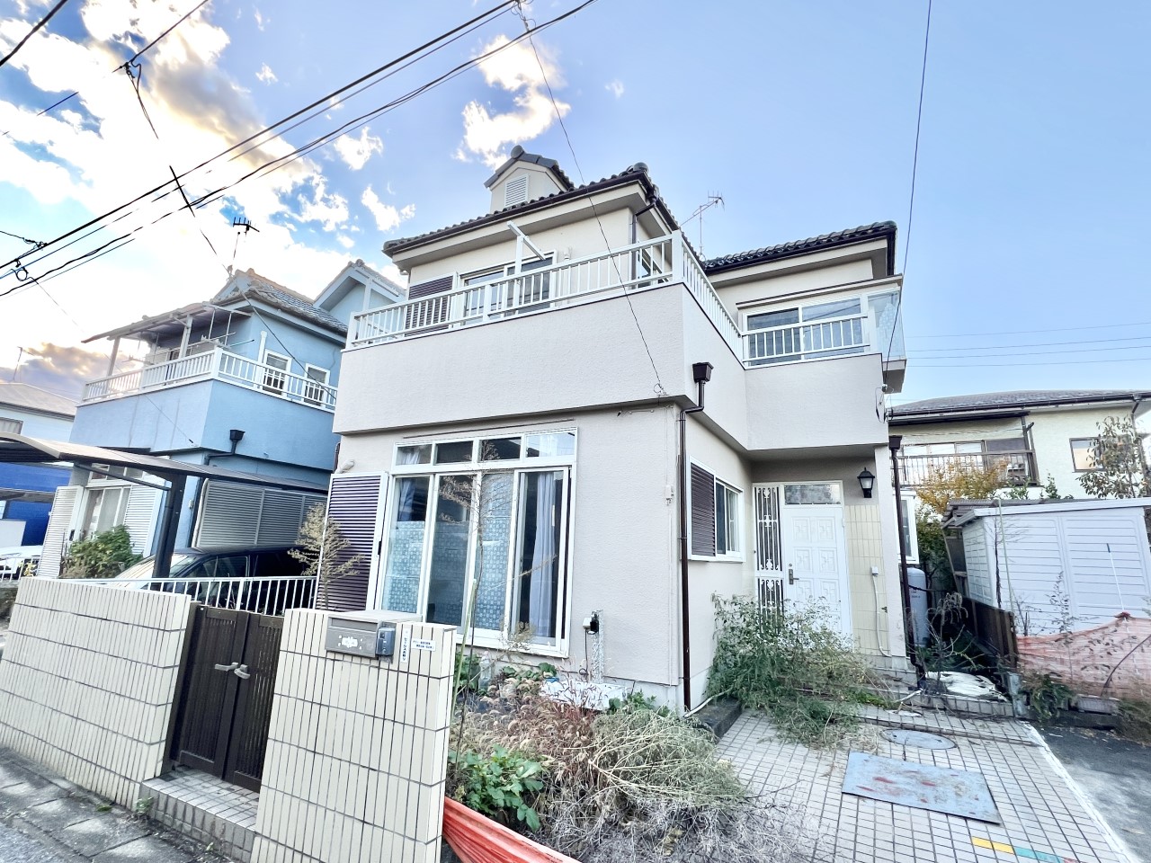 ◆外観｜車通りが少なく、騒音も少ない為、お休みも安心して出来ます♪