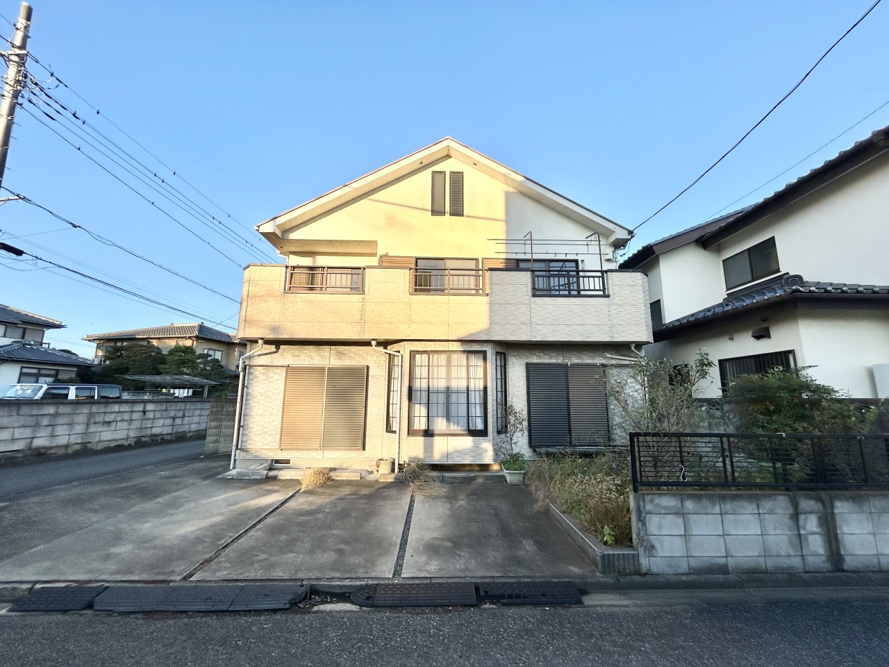 ◆外観｜シンプルでいつまでも飽きのこないデザインが特徴的♪