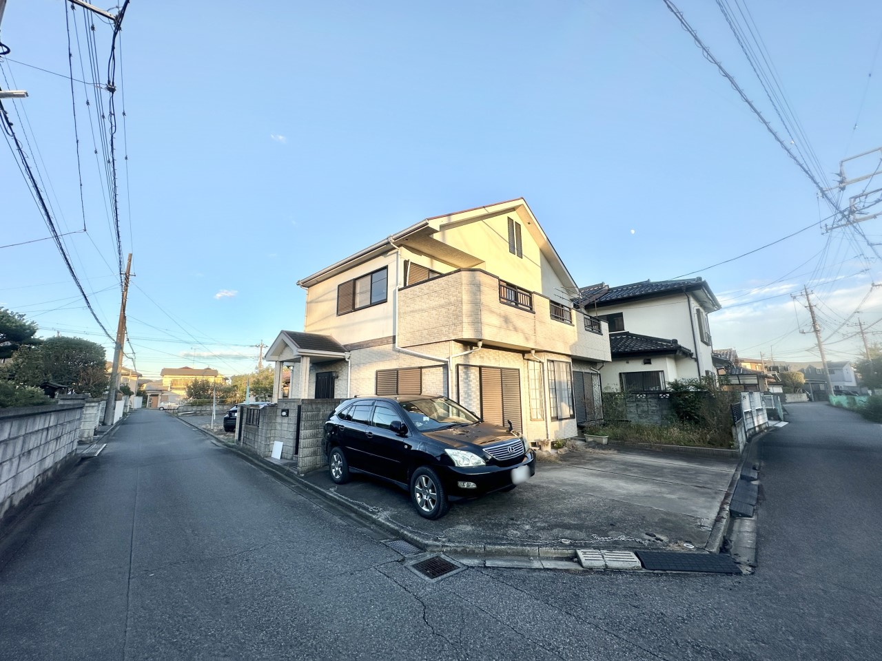 ◆外観｜前面の建物から距離がある為、日当たり良好♪