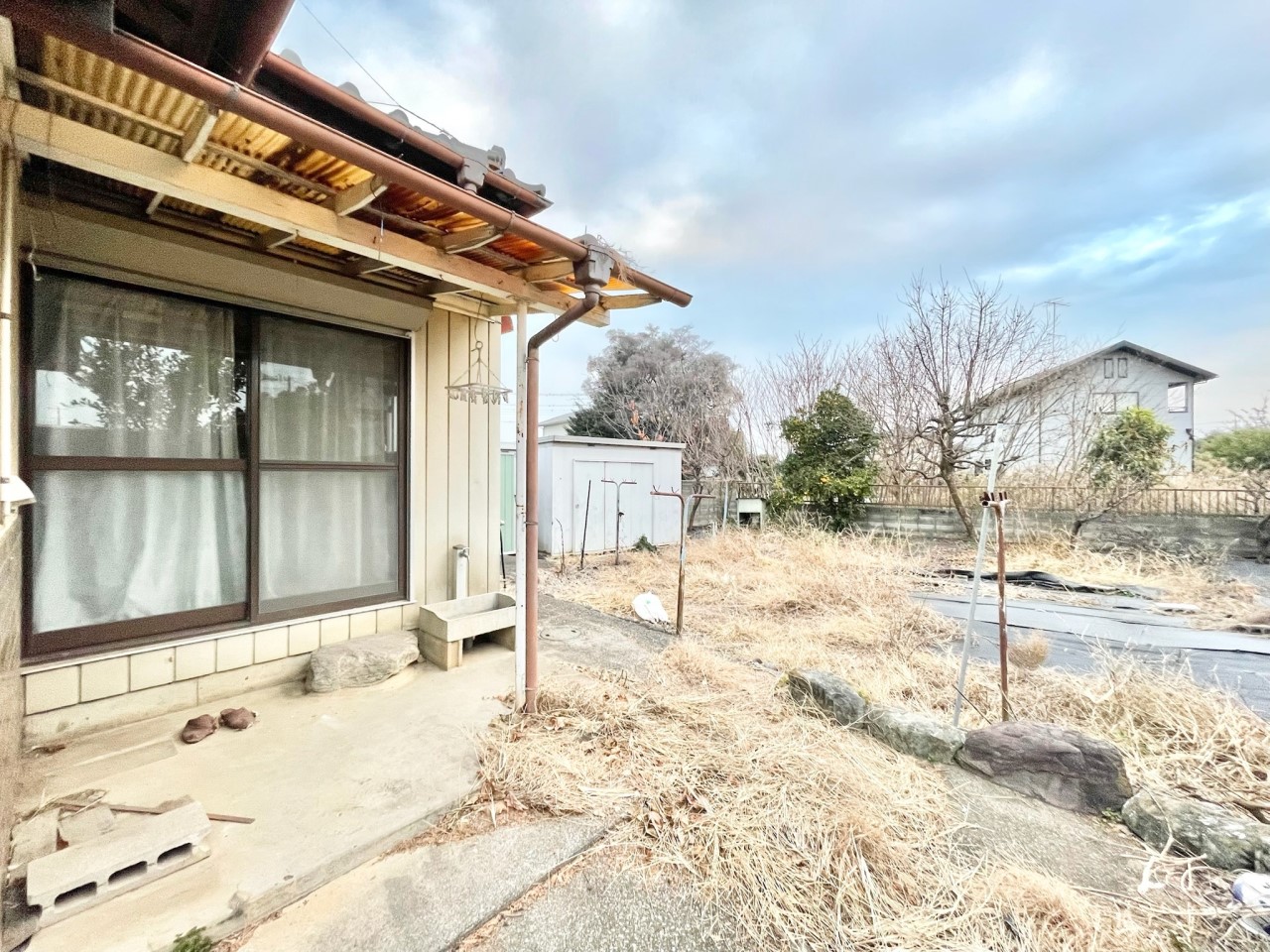 ◆外観（リフォーム前）｜大は小を兼ねるということわざの通り広ければ広い分有効活用ができます！