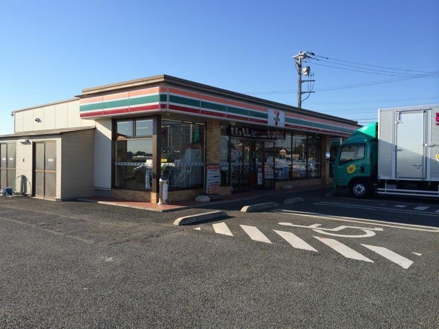 セブンイレブン行田渡柳店(300m)-